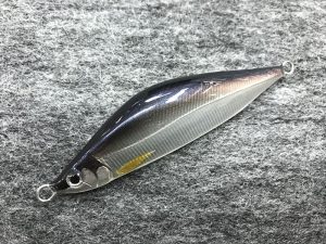 バーサス　煌鱗　　シェル　ハンドメイドルアー　33g／35g　２本セット バーサス 煌鱗 シェル ハンドメイドルアー 33g／35g 2本セット